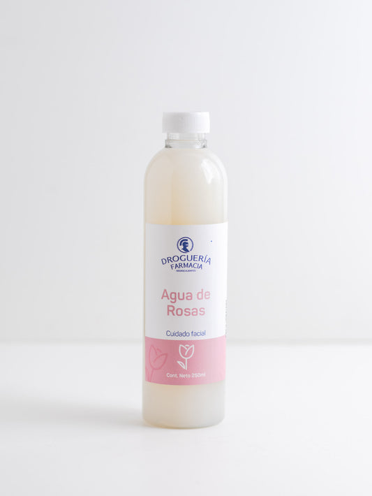 Agua de Rosas